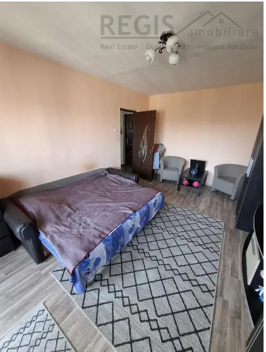 Apartament 3 camere cu parcare si boxa zona Spitalul Judetean - foto 3