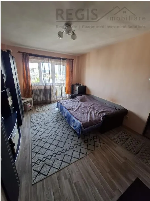 Apartament 3 camere cu parcare si boxa zona Spitalul Judetean - foto 4