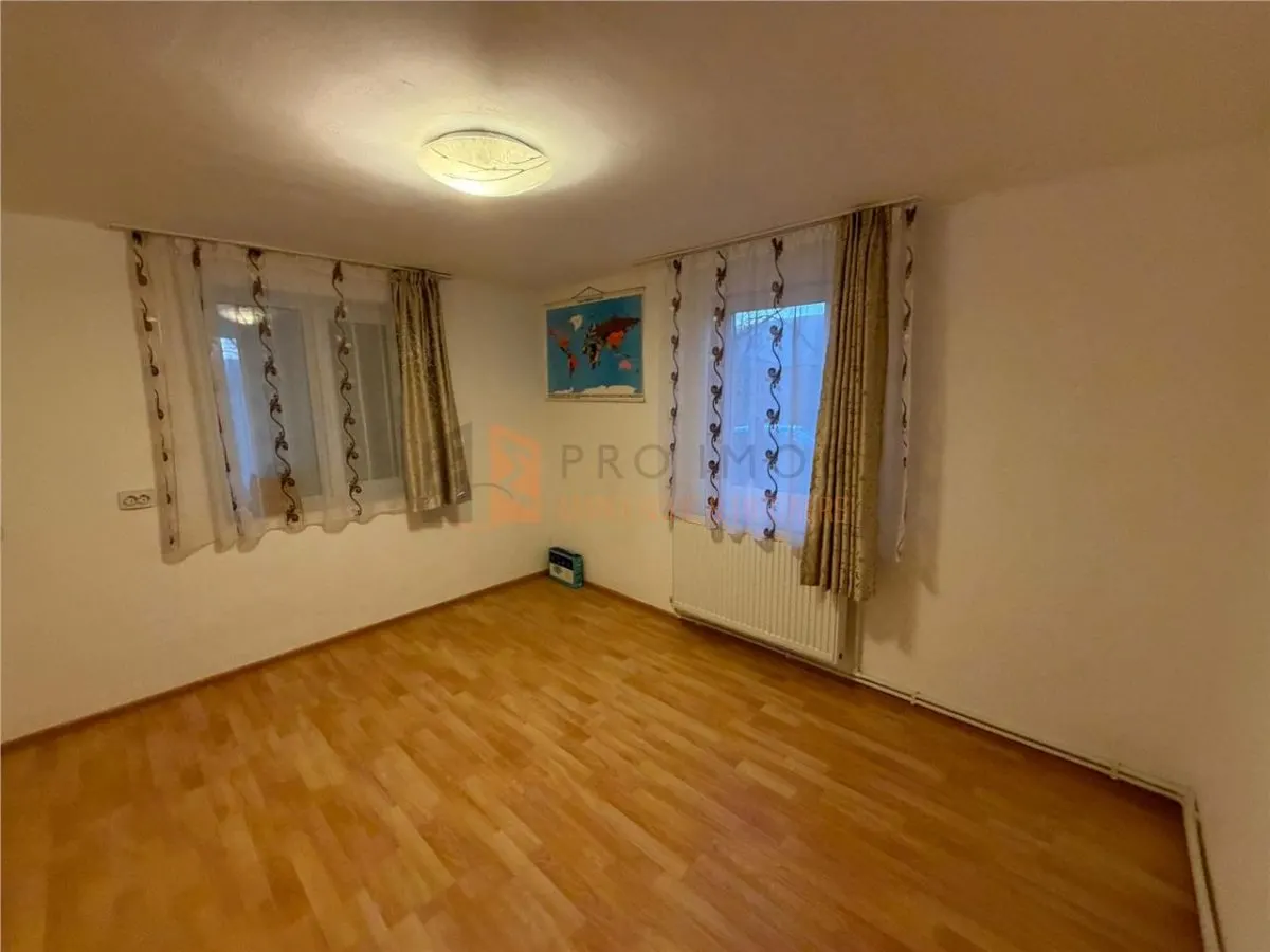 Casa tip parter zona Cernatesti - foto 2