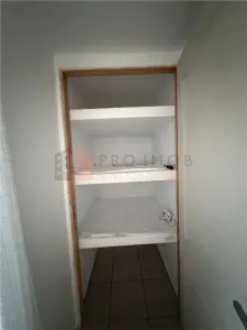 Casa tip parter zona Cernatesti - foto 12