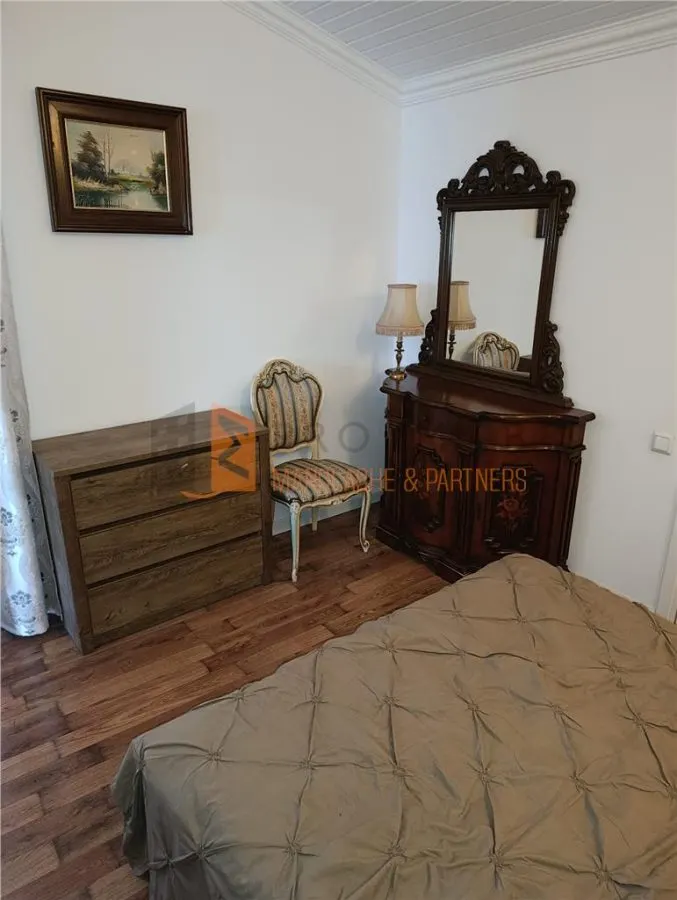Apartament 3 camere cf 1 decomandat zona Micro 5 - foto 9