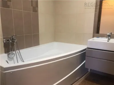 Apartament 3 camere cu doua parcari, strada de vile,  langa Coresi Tractorul - foto 15