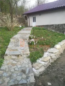 Casa tip parter zona Cozieni - foto 3