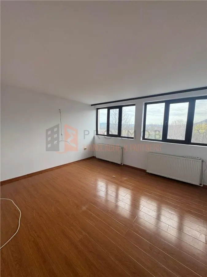 Casa tip P+1E+M zona Unguriu - foto 7