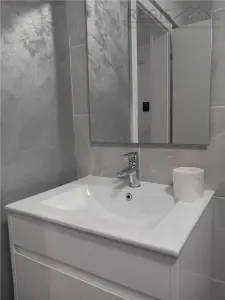 Garsoniera | Zona Coresi | Parcare Subterana - foto 4