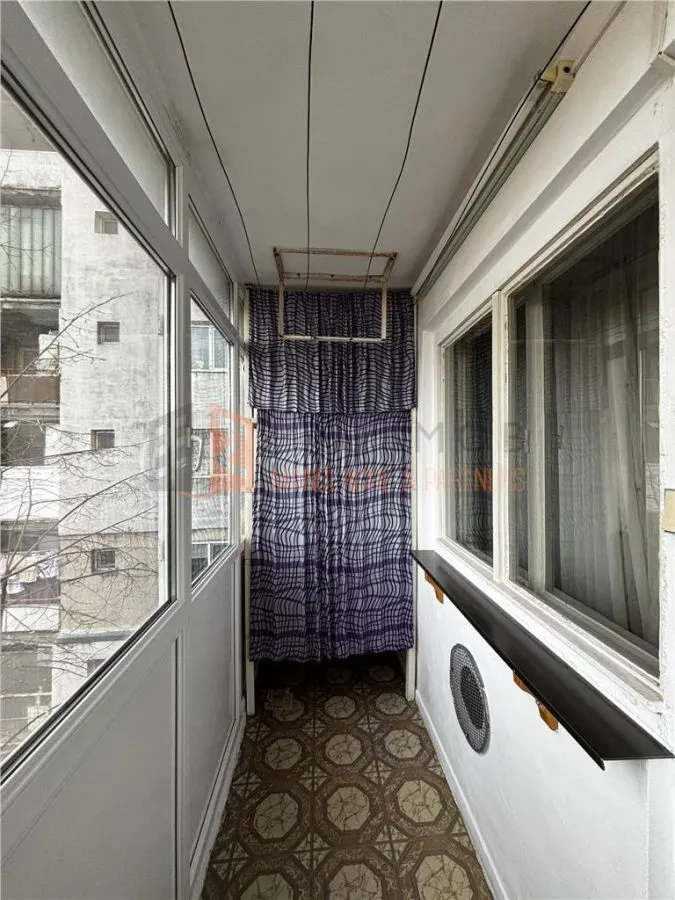 Apartament 2 camere cf 1 decomandat zona Micro 5 - foto 11