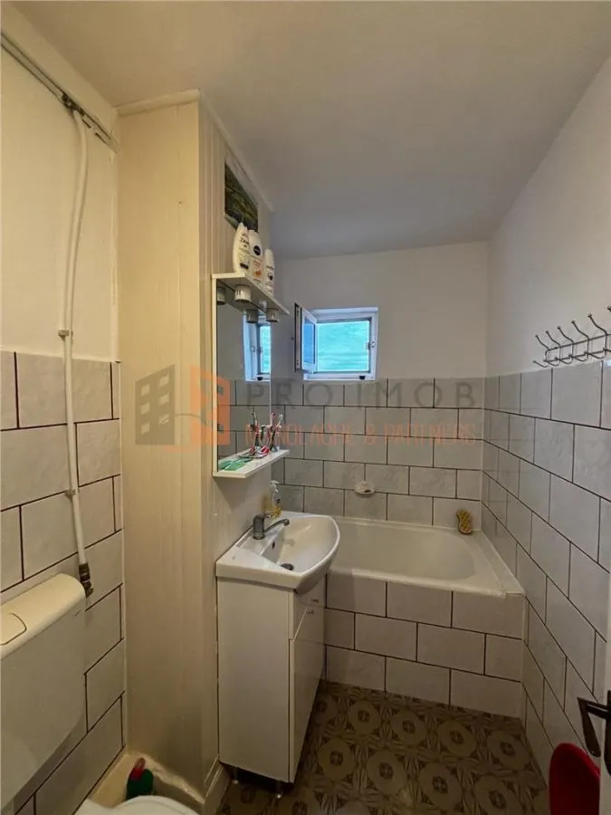 Apartament 2 camere cf 1 decomandat zona Micro 5 - foto 13