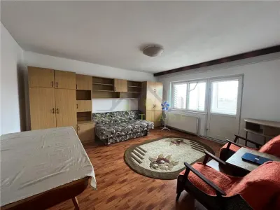 Apartament 2 camere decomandat Scriitorilor - Brasov