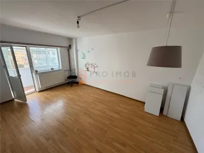 Apartament 3 camere cf 1 decomandat zona Unirii Sud - Buzau