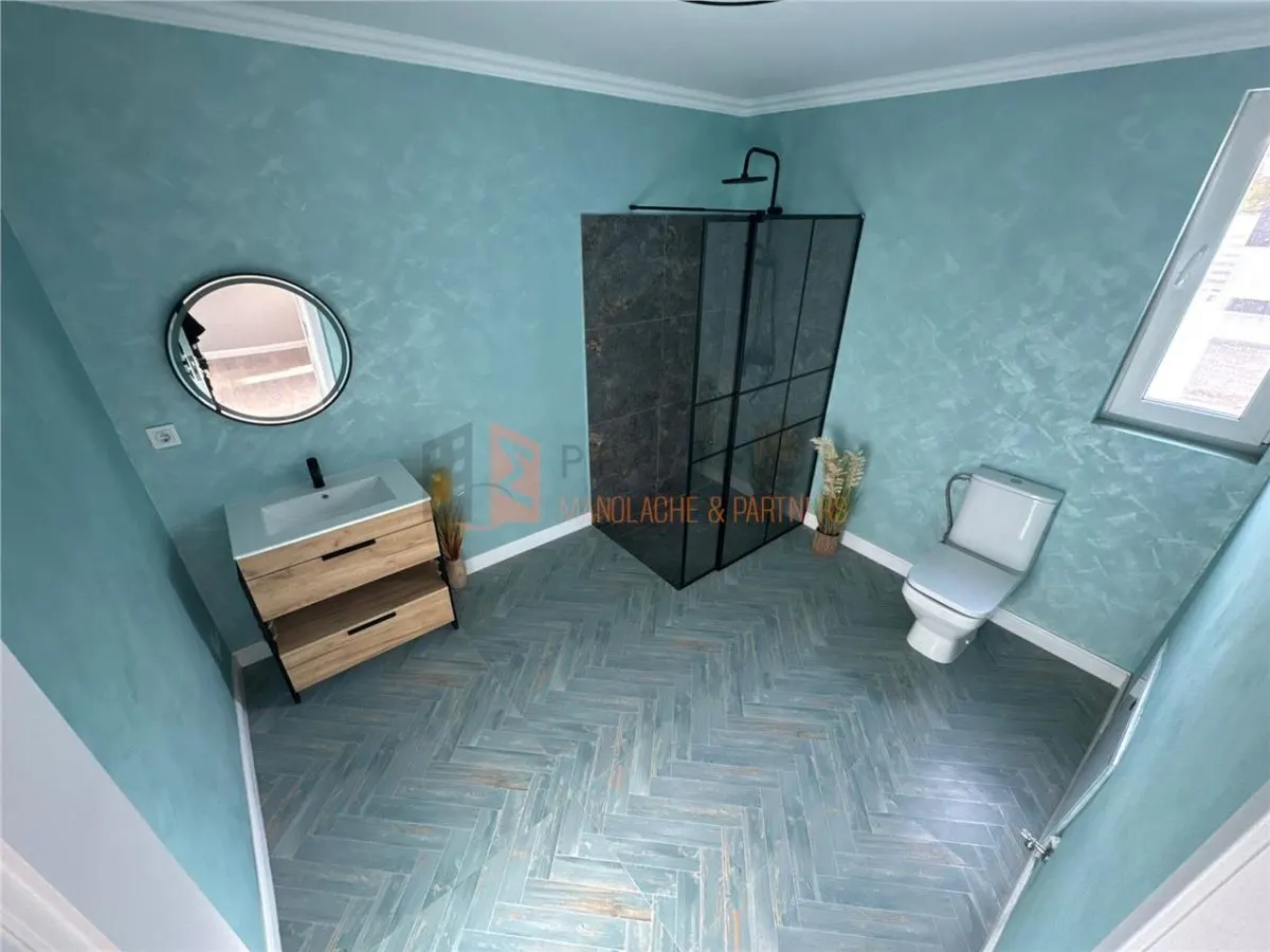 Case tip duplex zona Transilvaniei - foto 8
