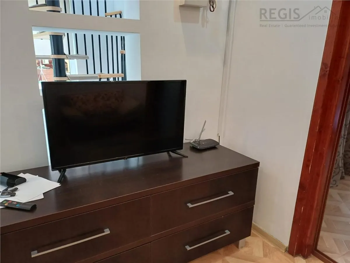 Casa moderna 4 camere cu gradina si loc de parcare, Ultracentral - foto 4