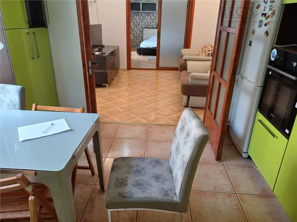 Casa moderna 4 camere cu gradina si loc de parcare, Ultracentral - foto 7