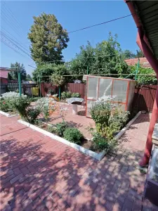 Casa tip parter si teren 1750 mp in zona Transilvaniei - foto 9