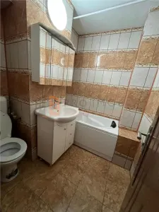 Apartament 2 camere cf 1  decomandat zona Ultracentral - foto 8