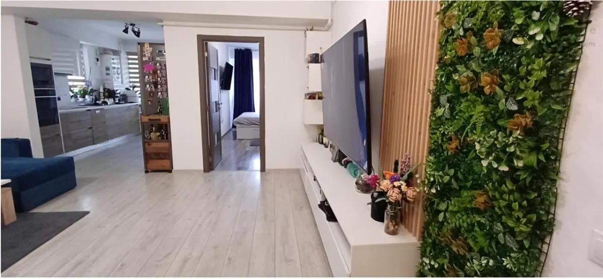 Apartament cochet cu 2 camere Tractoru - foto 1