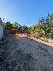 Casa tip parter + teren zona Maxenu - foto 13