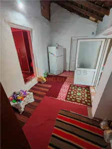 Casa tip parter + teren zona Maxenu - foto 4