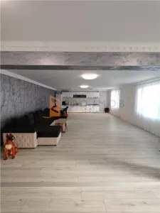 EXCLUSIVITATE! Casa moderna cu teren generos zona Mihailesti - foto 24