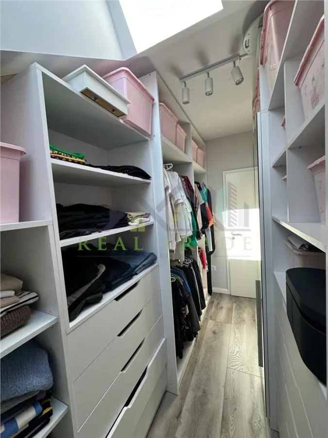 Casa mobilata si utilata Sanpetru - foto 10