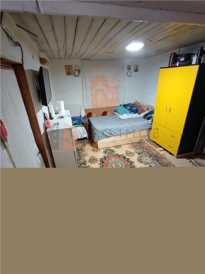 EXCLUSIVITATE! Casa batraneasca cu teren zona Magura - foto 9