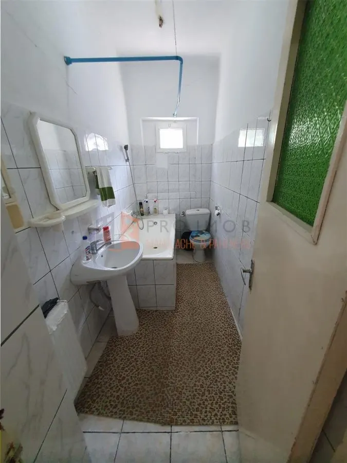 Casa tip parter + teren zona Centru - foto 6