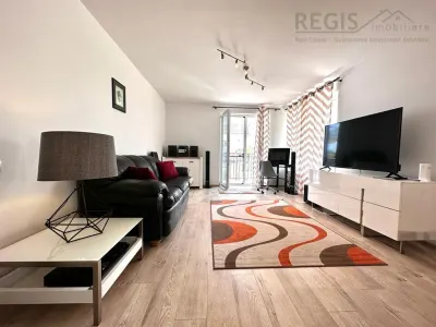 Apartament cu 3 camere de inchiriat, Brasov - Brasov