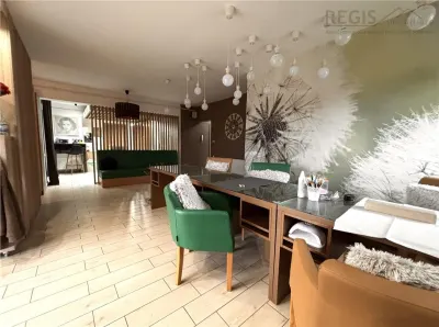 Spatiu 8 camere, 24 parcari si curte 900mp, in Brasov - foto 8