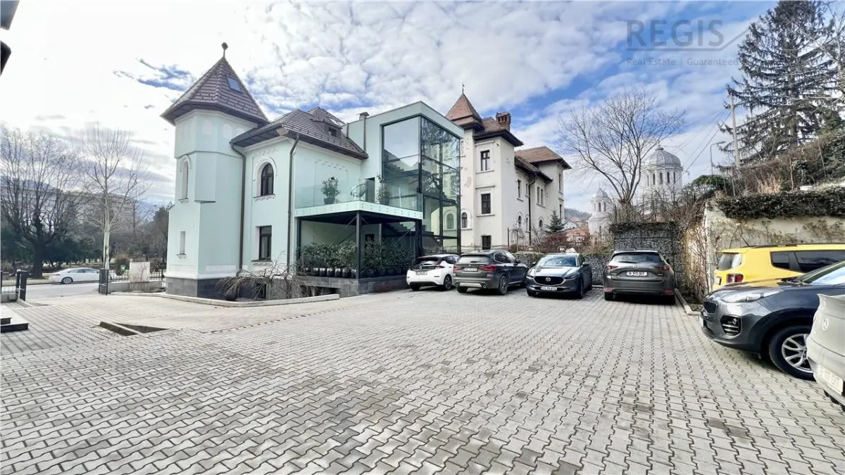 Cladire ultracentrala pretabila centru medical I birouri – Brasov | Lift | Parcare proprie - foto 2