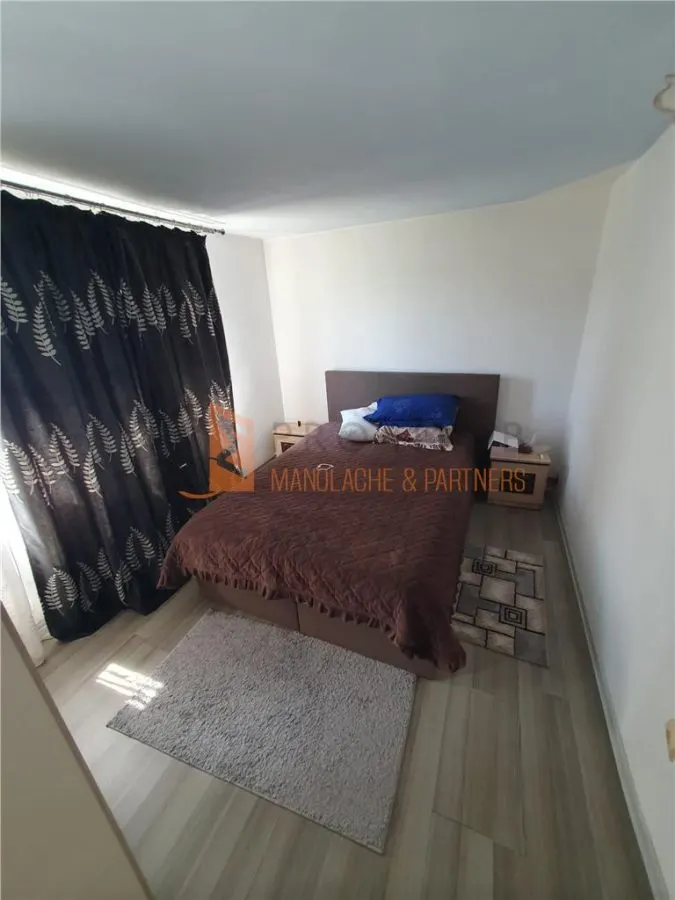 EXCLUSIVITATE! Casa cu teren zona Parscov - foto 4