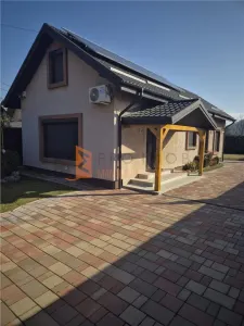 Casa tip P+ M zona Grajdana com. Tisau - Tisau
