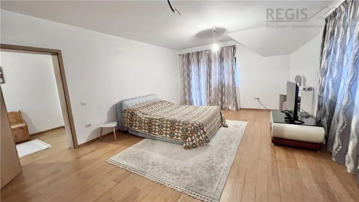 Casa individuala cu 5 camere, 270 mp, Tractorul - zona Coresi - foto 16