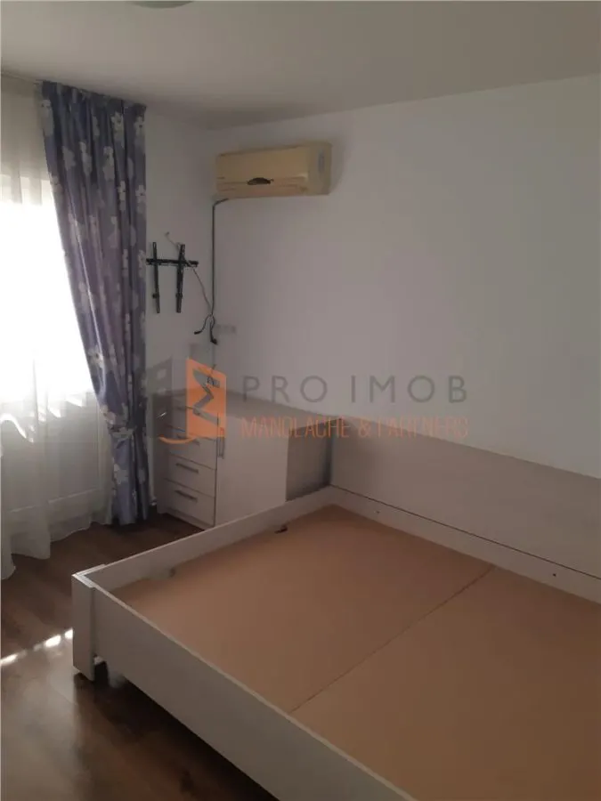 Apartament 3 camere cf1 decomandat zona Micro 14, str. Bazalt - foto 4
