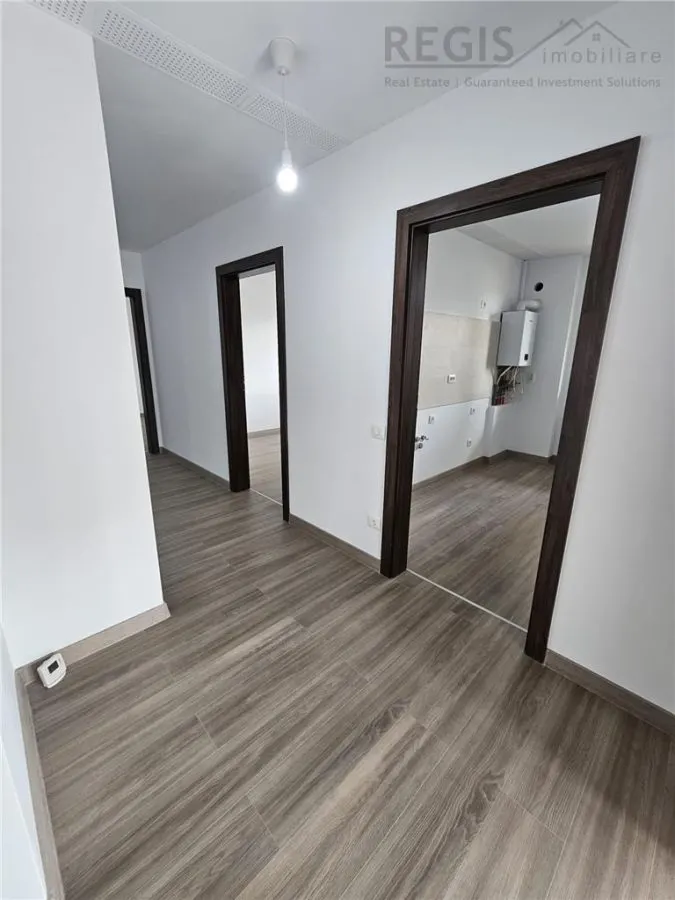 Spatiu Comercial 85mp URBAN PLAZA - foto 6