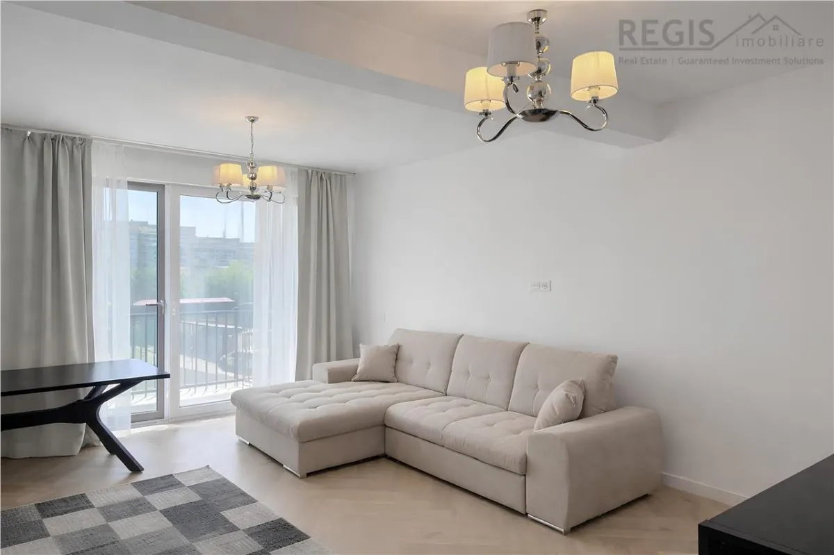 Apartament cu 2 camere si parcare zona Tractorul mall Coresi - foto 1