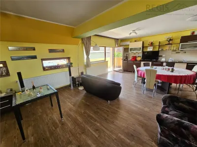 Casa multifunctionala cu Spatiu Comercial COMISION 0 - Brasov