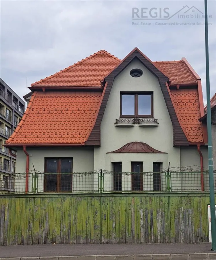 Vila splendida interbelica in inima Brasovului - foto 1