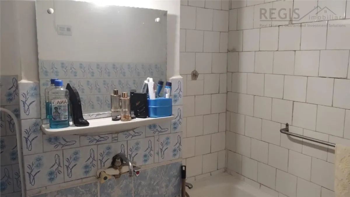 Apartament 3 camere spatios, decomandat Spiru Haret - foto 8