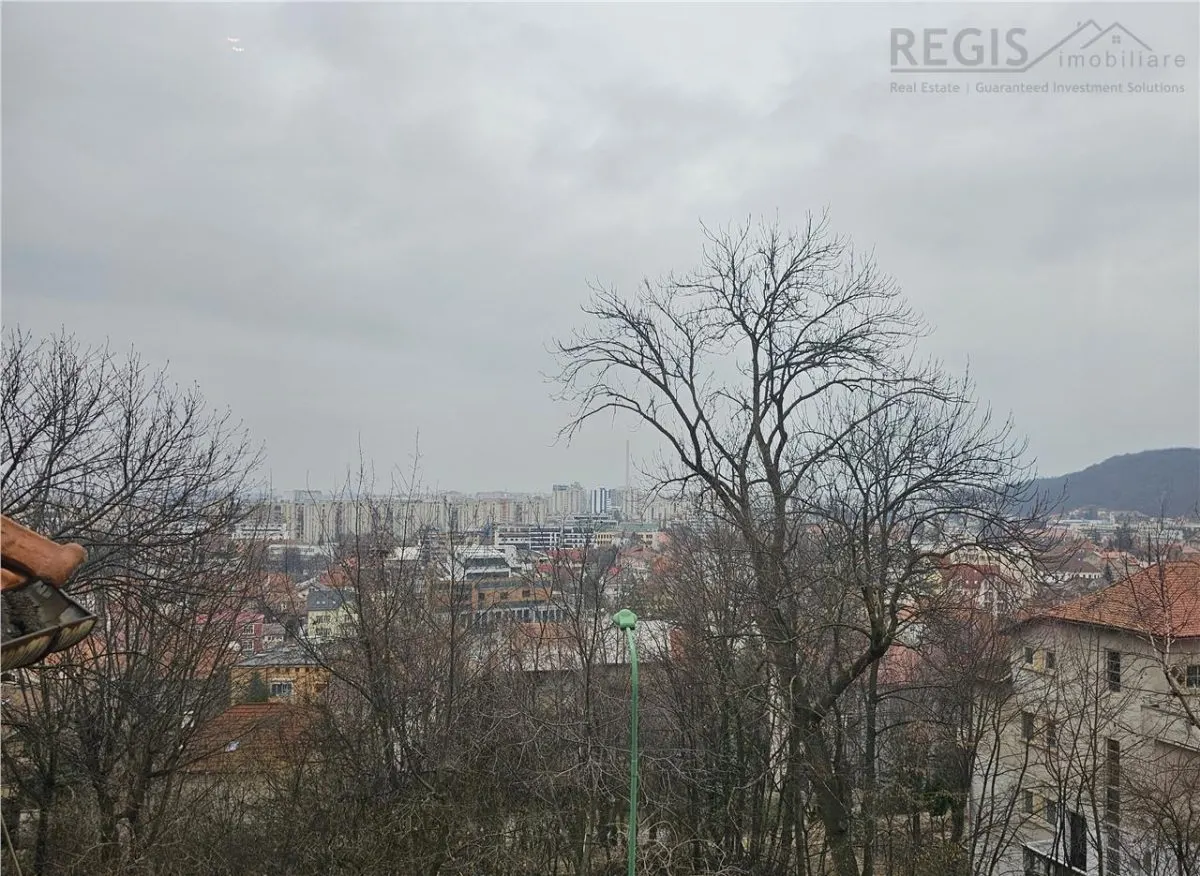 Apartament 3 Camere Central Oportunitate Investitie - foto 1