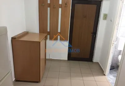 Garsoniera de vanzare, zona Titan Diham - foto 8