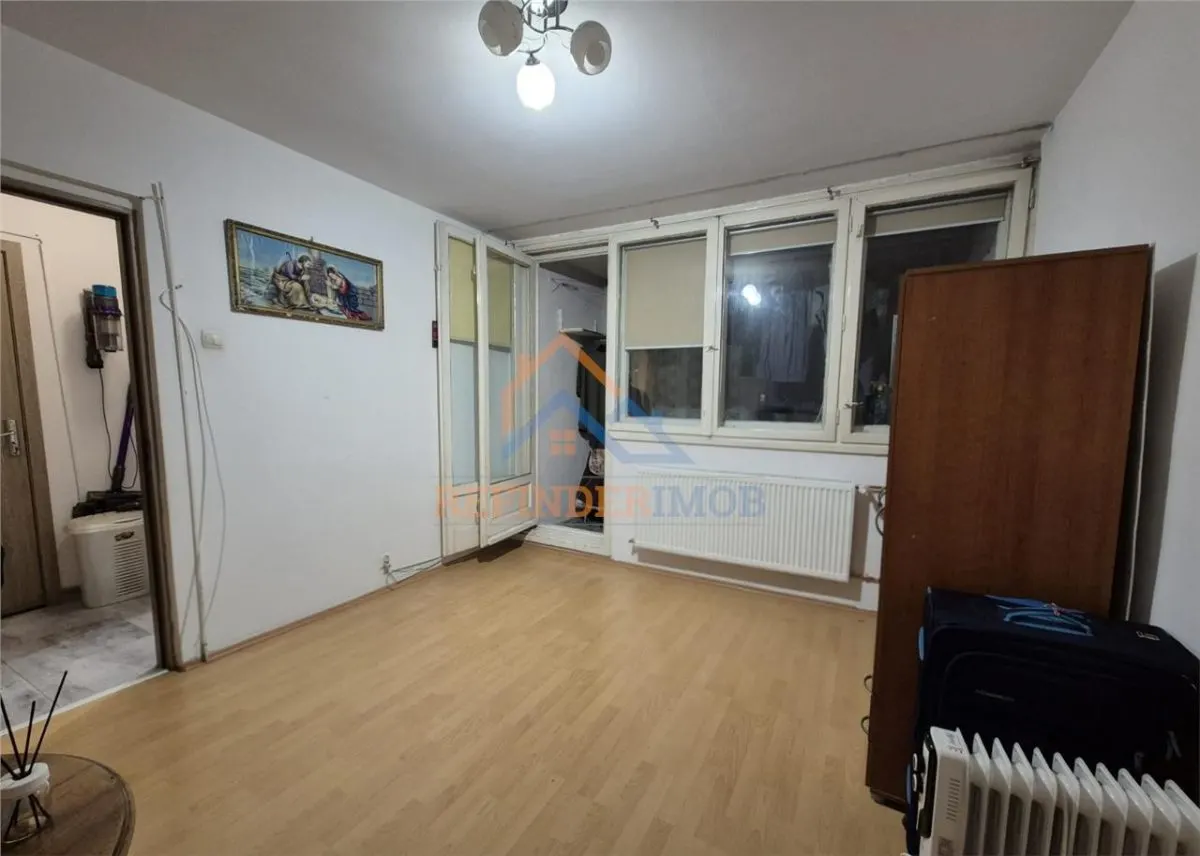Apartament de vanzare cu 3 camere, zona Dristor - foto 5