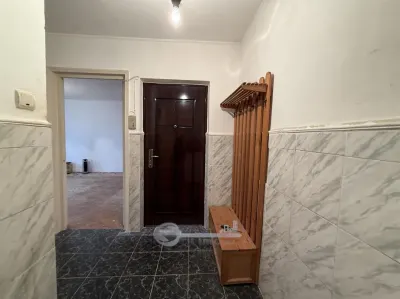 1 CAM NICOLINA DECOMANDAT - Iasi