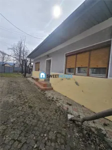Casa cu doua corpuri si teren Lisa Jud Brasov - foto 2