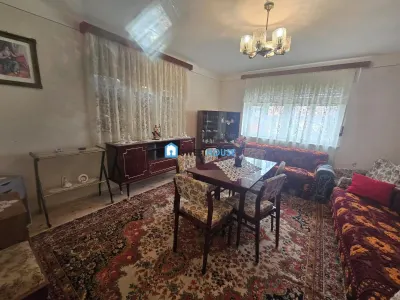 Casa cu doua corpuri si teren Lisa Jud Brasov - foto 4