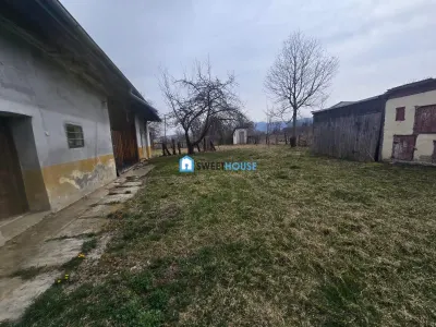 Casa cu doua corpuri si teren Lisa Jud Brasov - foto 6
