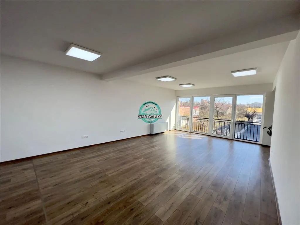 Inchiriez spatiu comercial cu suprafata 130 mp, zona centrala - foto 2