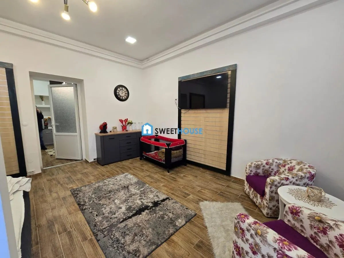 Spatiu comercial in zona centrala Fagaras - foto 7