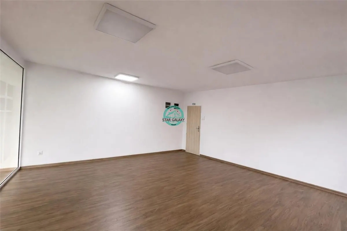Inchiriez spatiul comercial 90 mp cu terasa de 90mp, constructie 2020 - foto 3