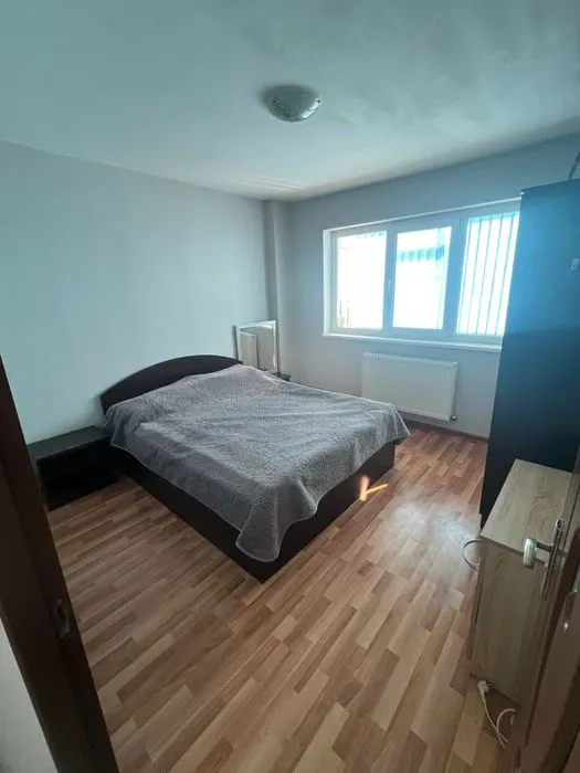 Apartament 2 camere, Tătărași â€“ la bulevard, etaj 1, mobilat și utilat - foto 2