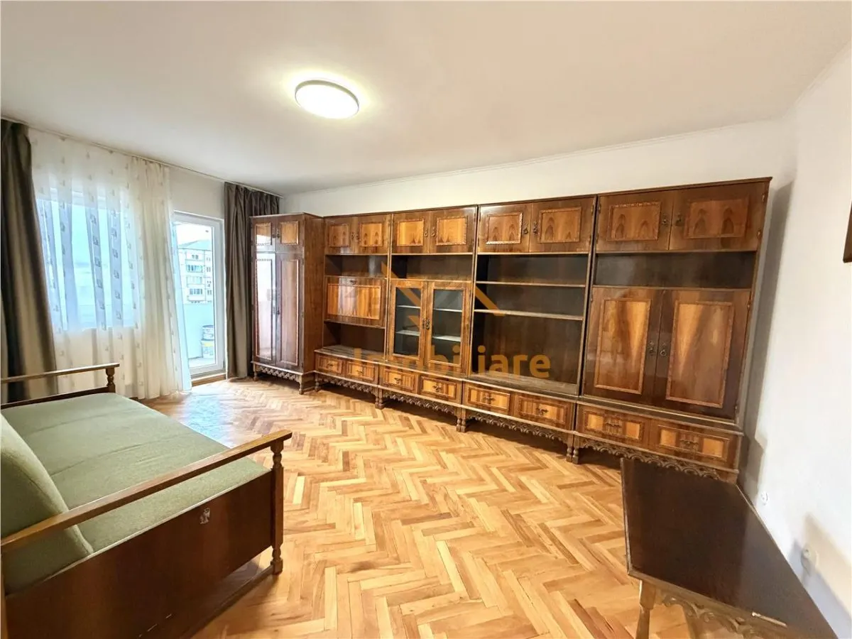 APARTAMENT CU 3 CAMERE | DE INCHIRIAT | ETAJ 3 | NUFARUL - foto 6