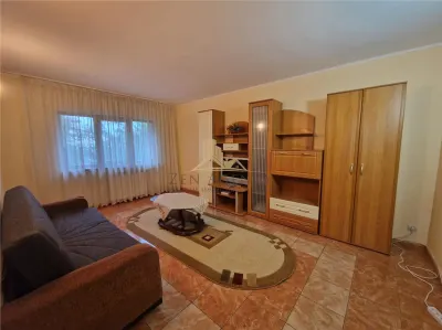 Apartament 2 camere decomandat de închiriat - Suceava